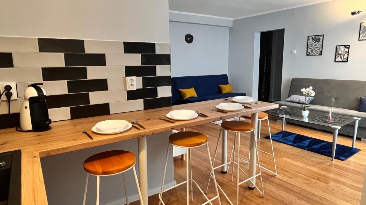 Apartament Z Widokiem Na Spodek Katovice Exteriér fotografie