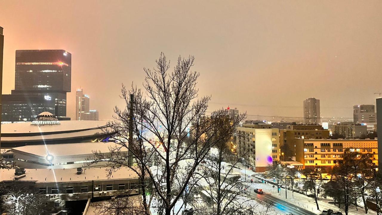 Apartament Z Widokiem Na Spodek Katovice Exteriér fotografie