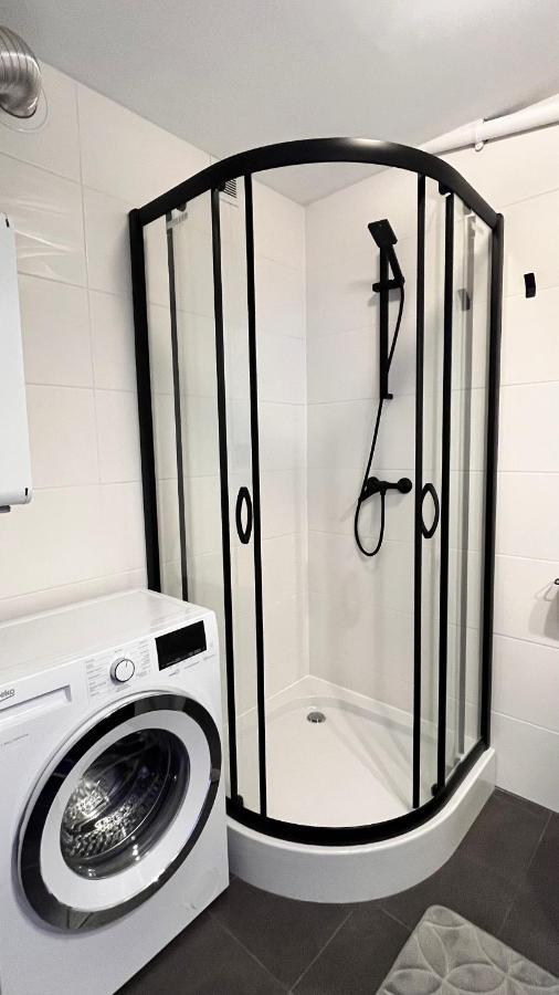 Apartament Z Widokiem Na Spodek Katovice Exteriér fotografie