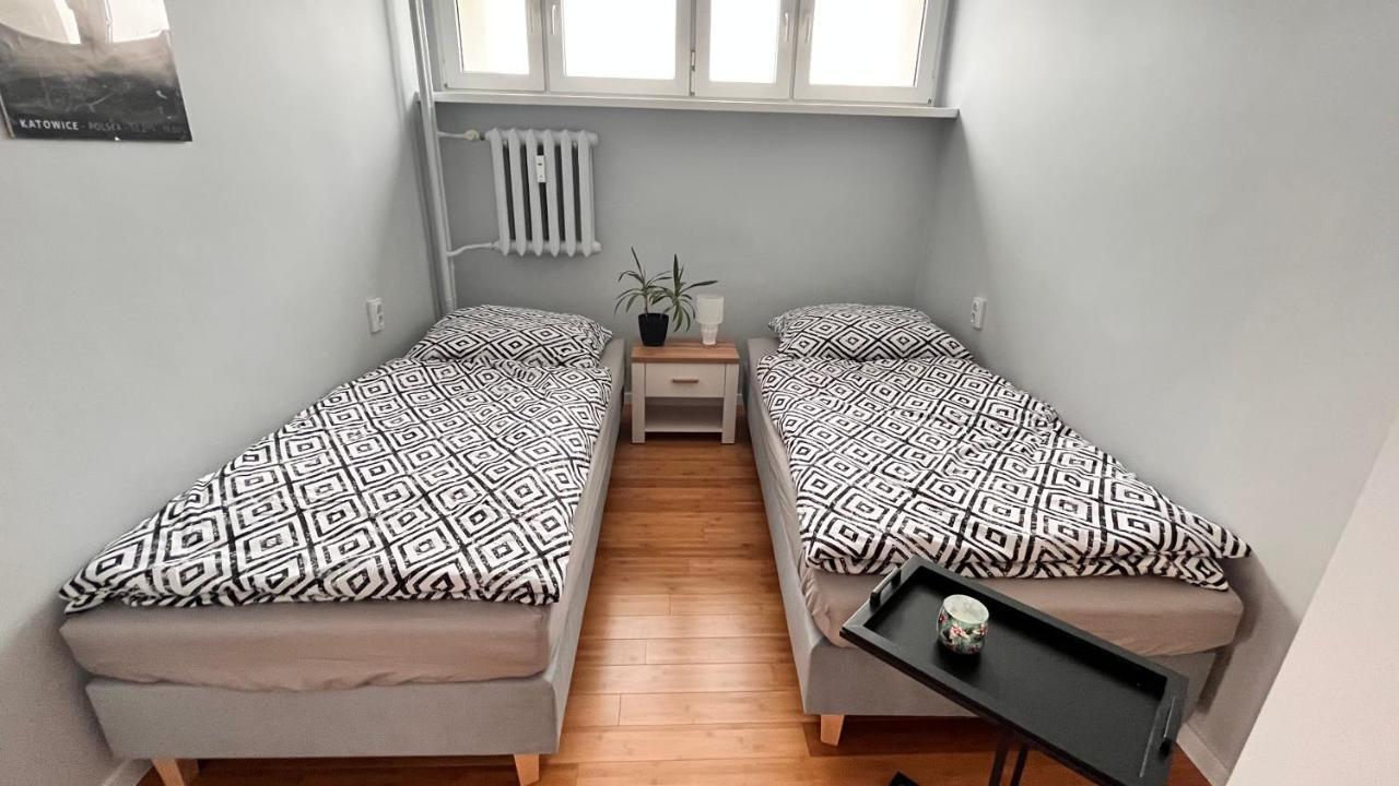 Apartament Z Widokiem Na Spodek Katovice Exteriér fotografie