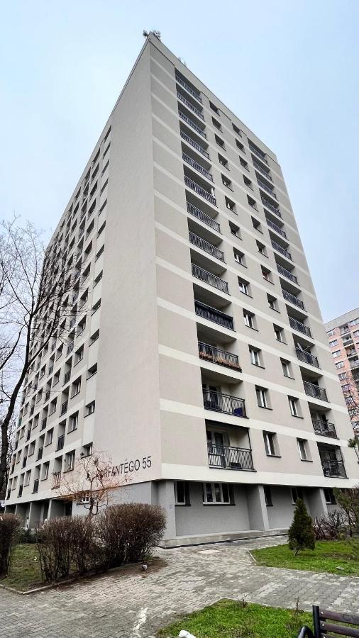 Apartament Z Widokiem Na Spodek Katovice Exteriér fotografie